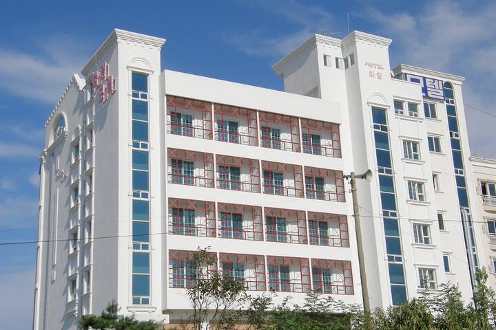 Hotel 43 of 51