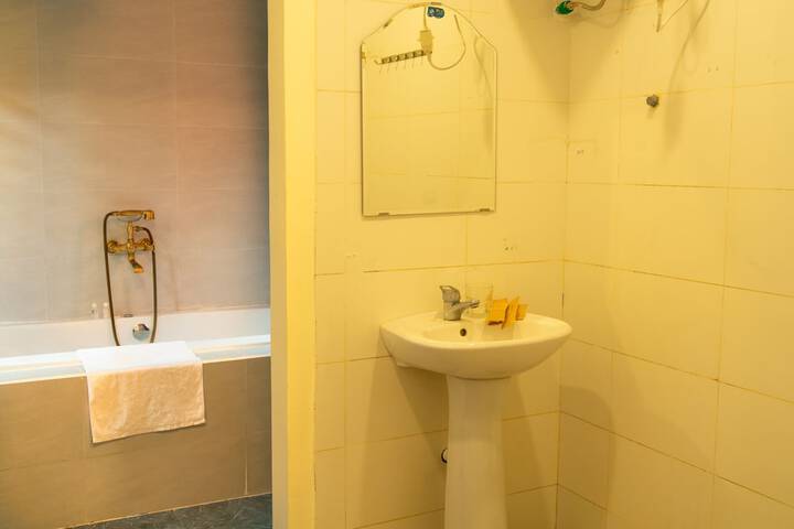 Room 46 of 59