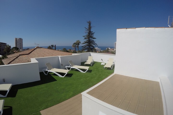 Sundeck 81 of 95