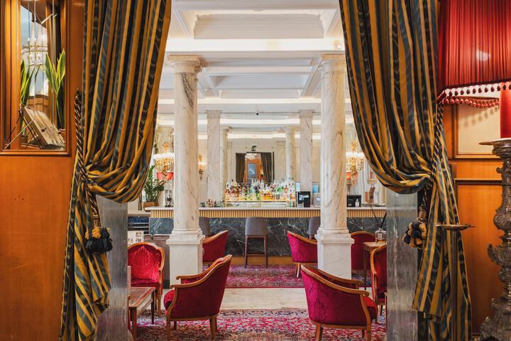 Hotel Lobby