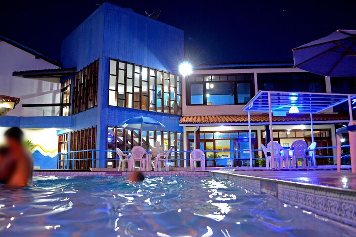 Pool 38 of 100
