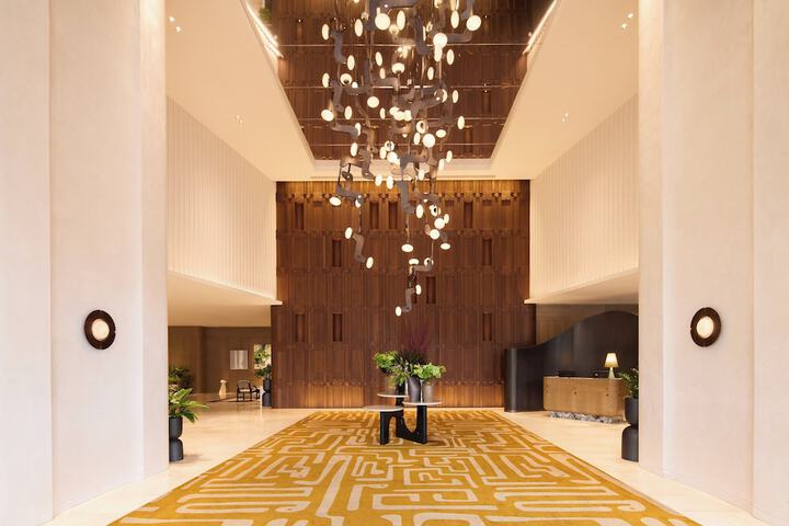 Guest Lobby