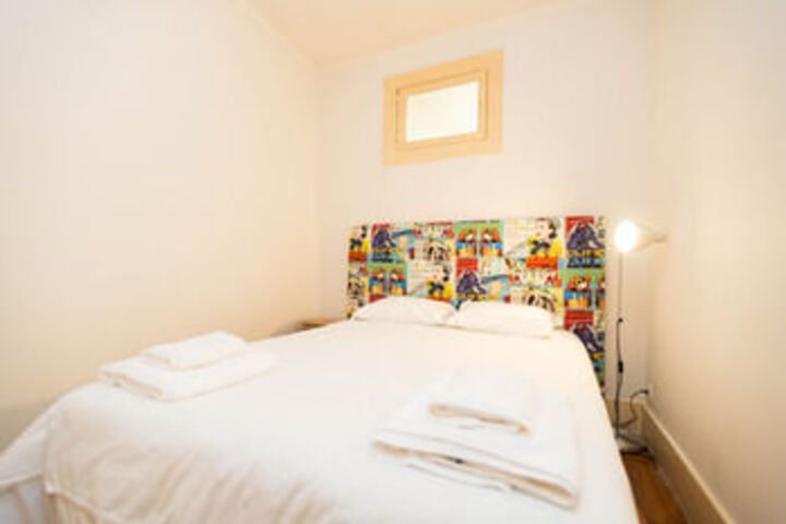 Room 40 of 121