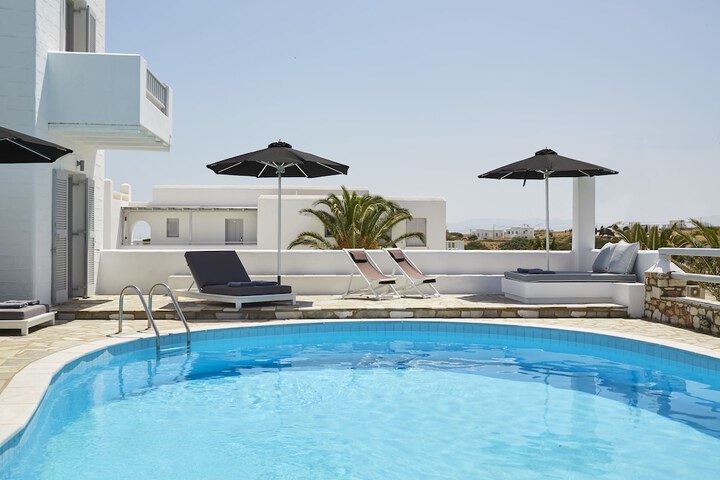 Mrs Armelina by Mr and Mrs White in Paros