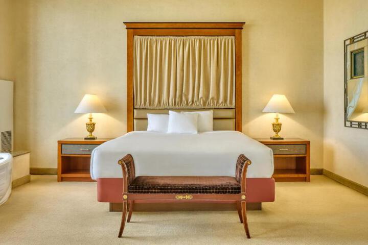 Remodeled King Suite (56 of 58)
