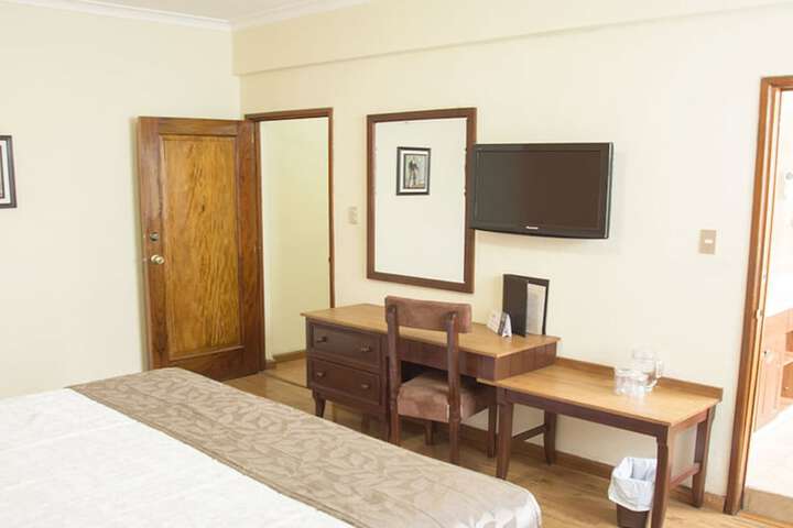 Room 5 of 30