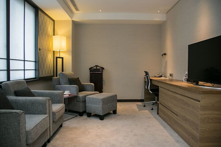 Room 36 of 89