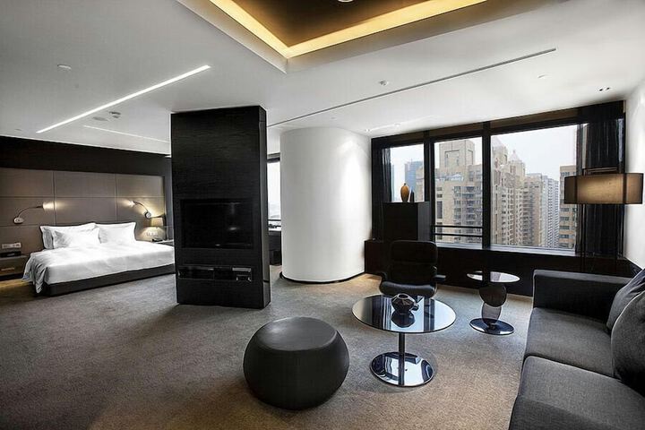Room 31 of 63