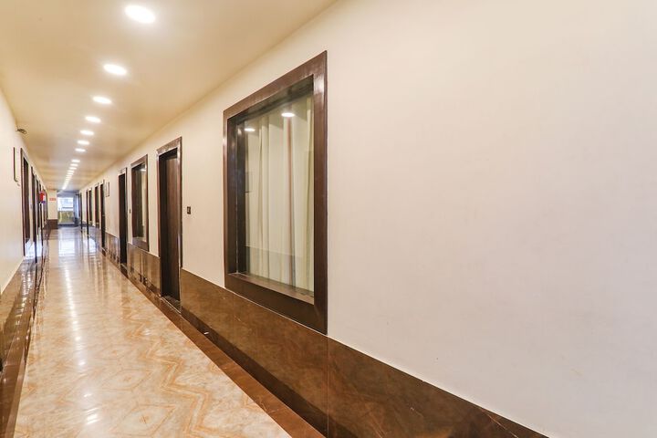Hotel Interior 6 of 26
