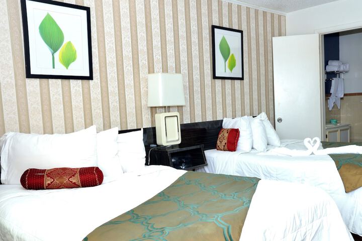Room 19 of 32