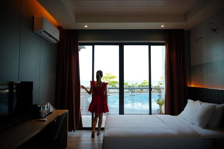 Room 4 of 26