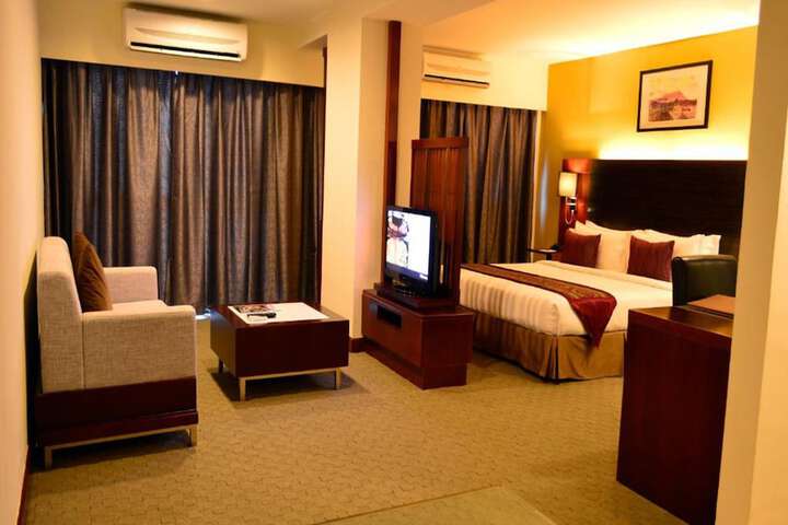 Room 20 of 68