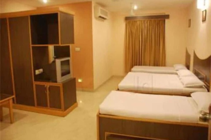 Room 3 of 18
