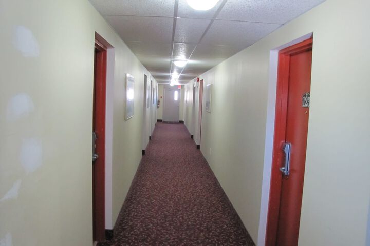 Ballroom/Hall 56 of 67