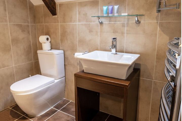Bath Interior