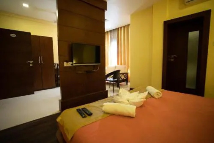 Room 6 of 21