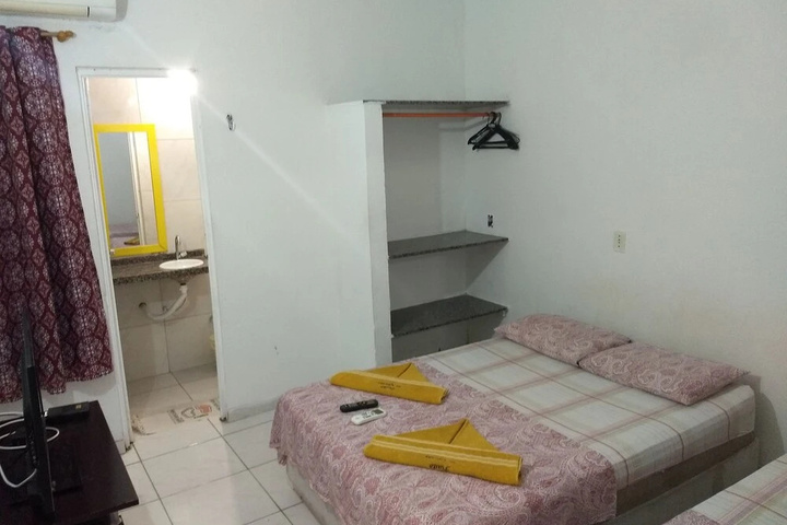 Room 6 of 20