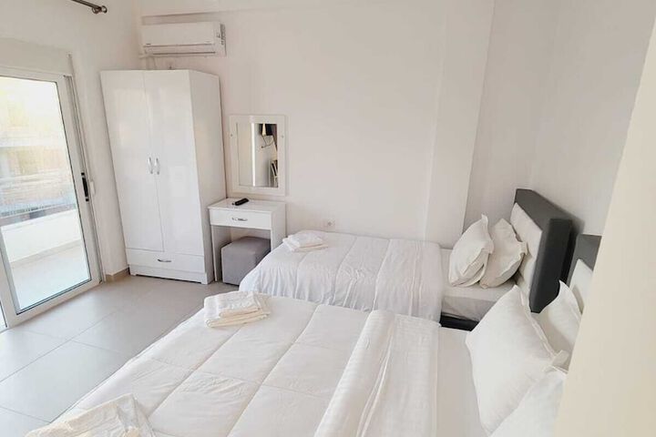 Room 17 of 59