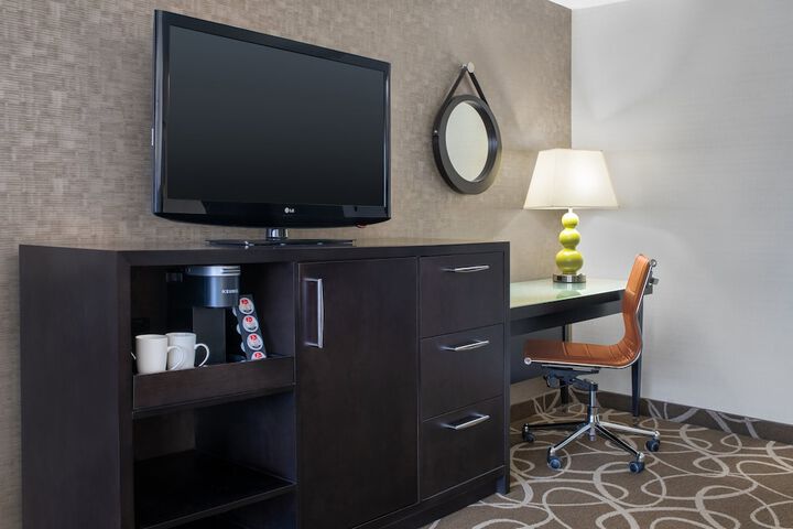 Room 21 of 74