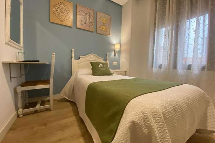 Room 10 of 39