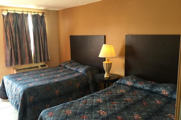 Room 20 of 35