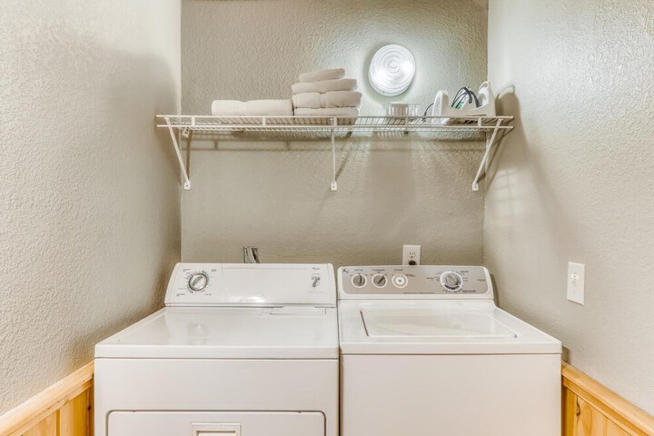 Laundry 29 of 54