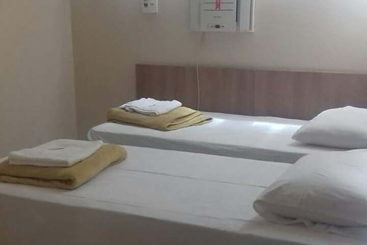 Room 15 of 16