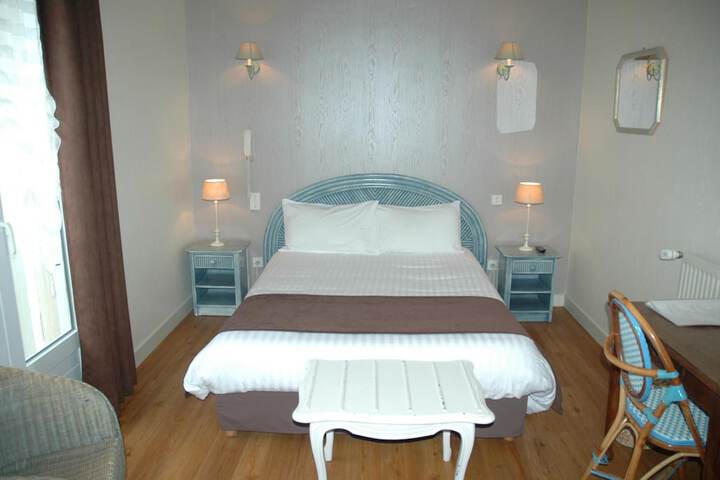 Room 15 of 58