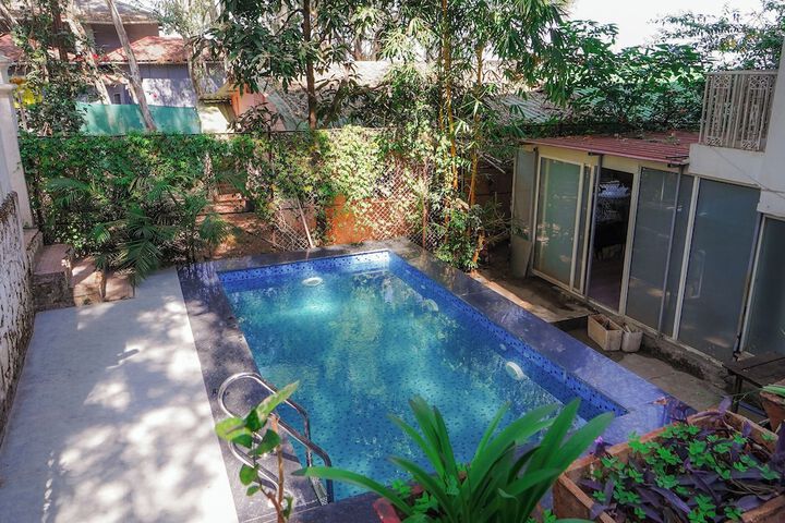 Pool 15 of 43