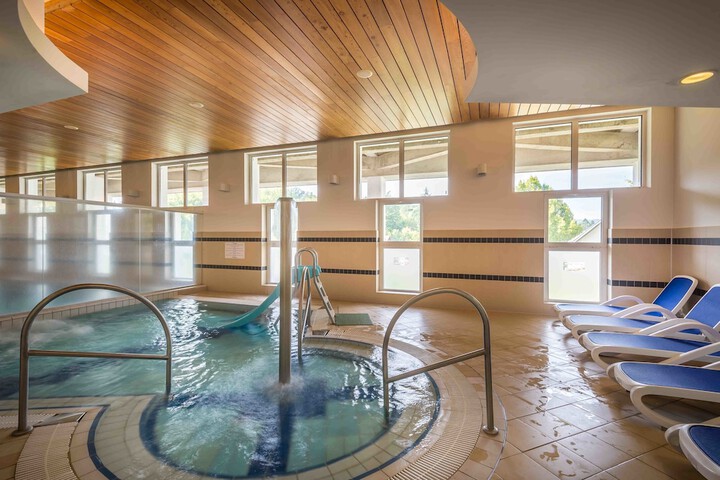 Pool 17 of 43
