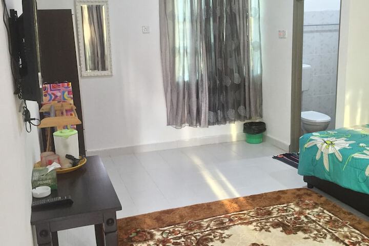 Room 3 of 42