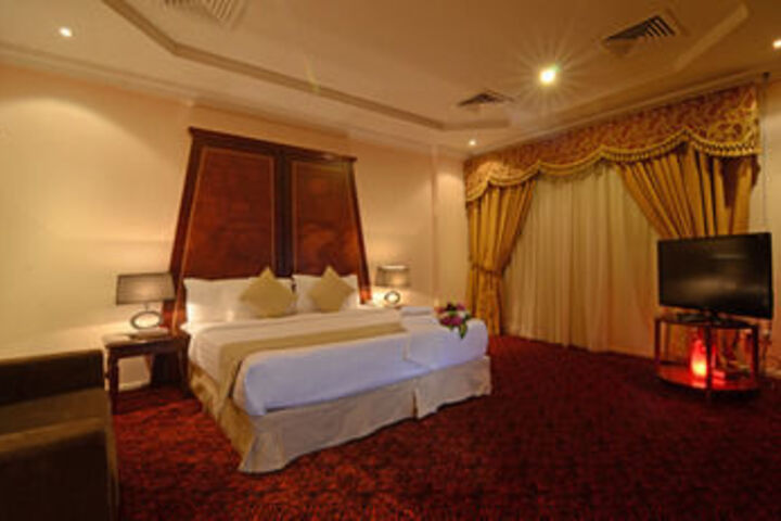 Room 15 of 20