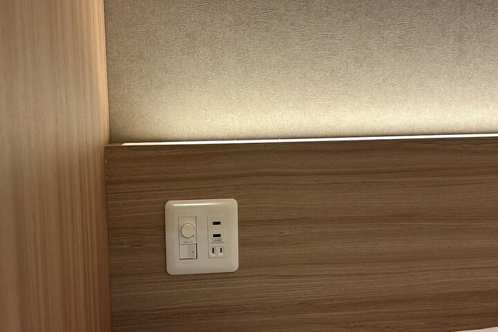 Room 21 of 42