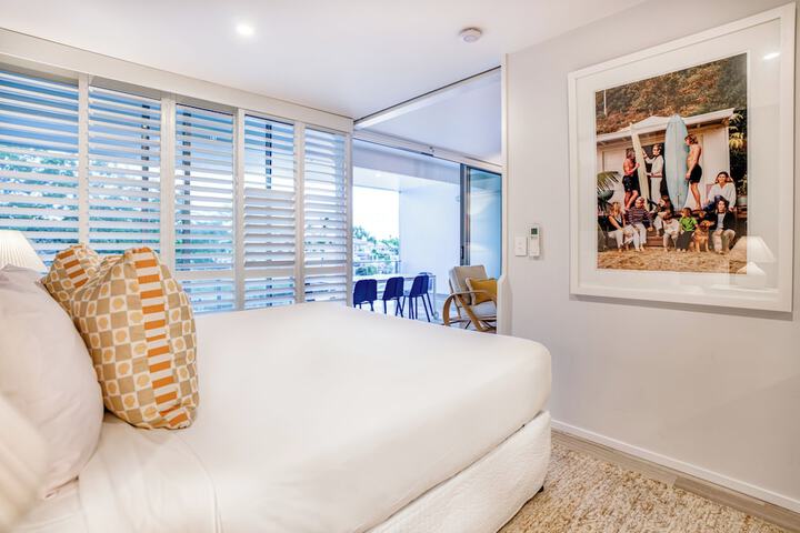 Room 27 of 190
