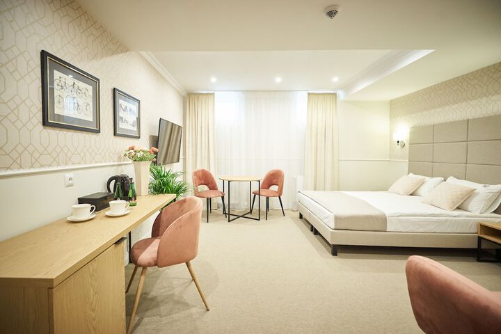 Room 30 of 73