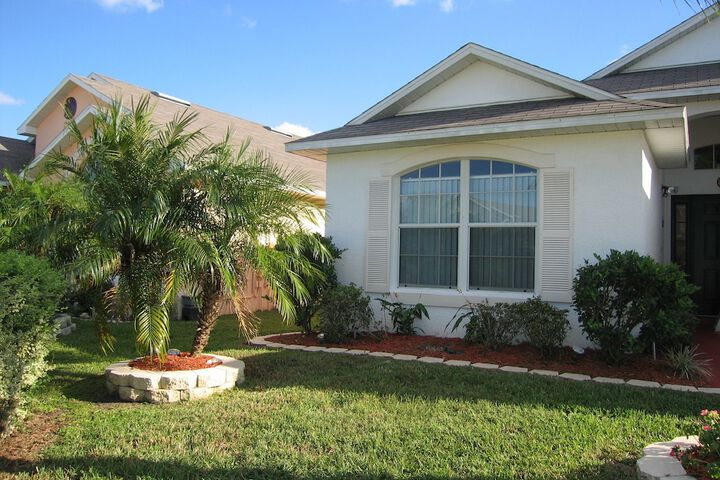 Hotel Exterior 27 of 27