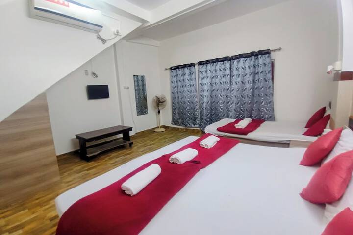 Room 11 of 31