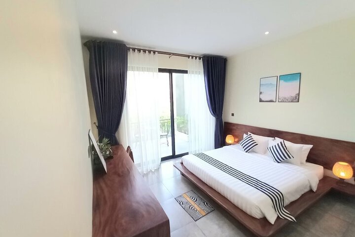 Room 48 of 161