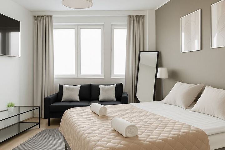 Room 3 of 7