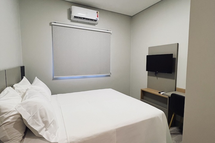 Room 15 of 26
