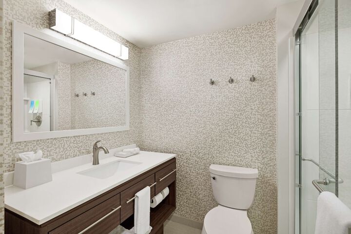 Bathroom shower