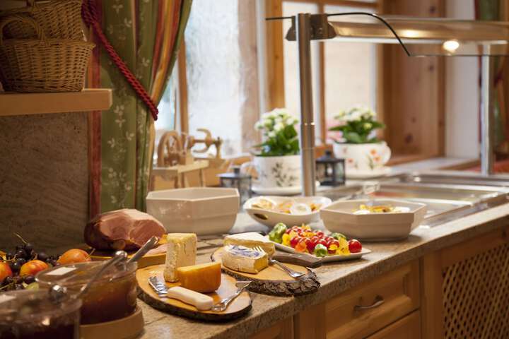Breakfast/Coffee Service 52 of 70