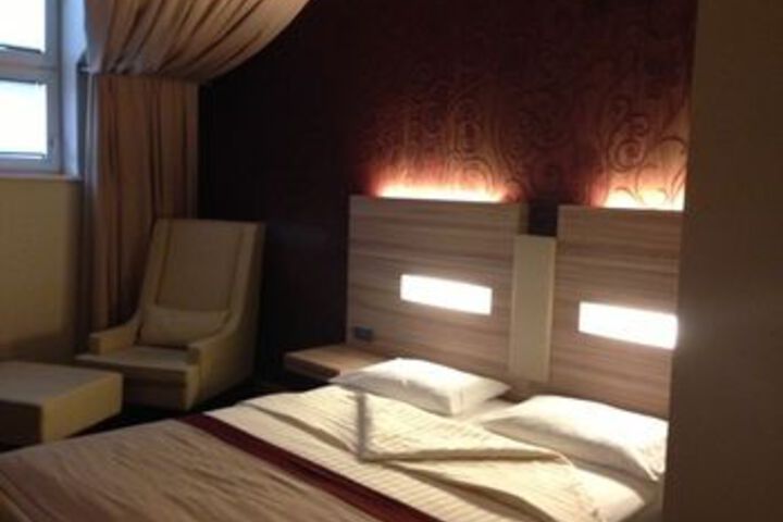 Room 40 of 69