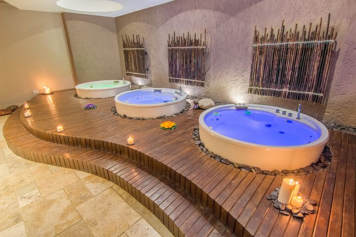 Relaxing Spa