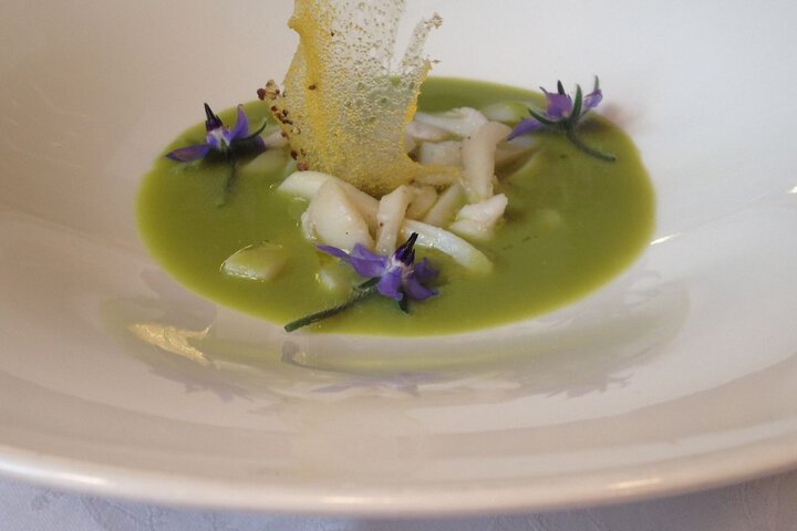 Dining 70 of 100