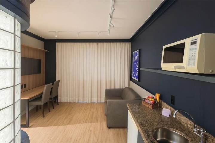 Room 40 of 79