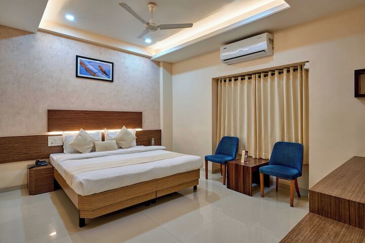 Room 29 of 54