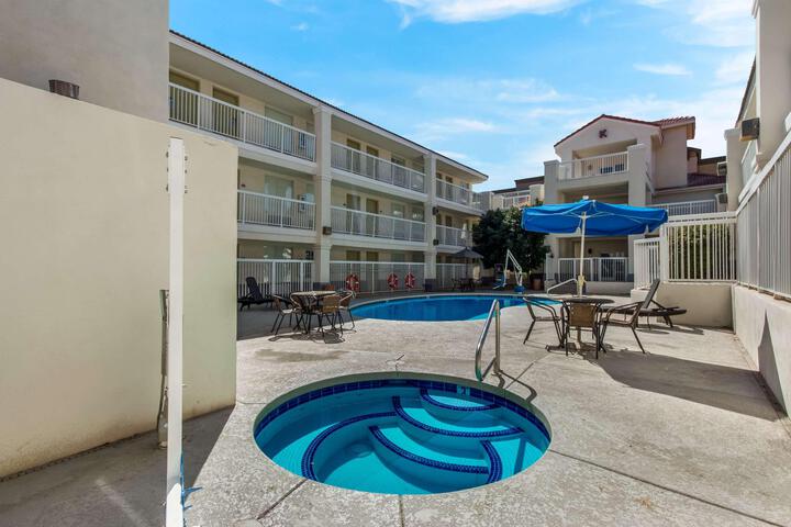 Swimming pool at SureStay Plus by Best Western Tempe University