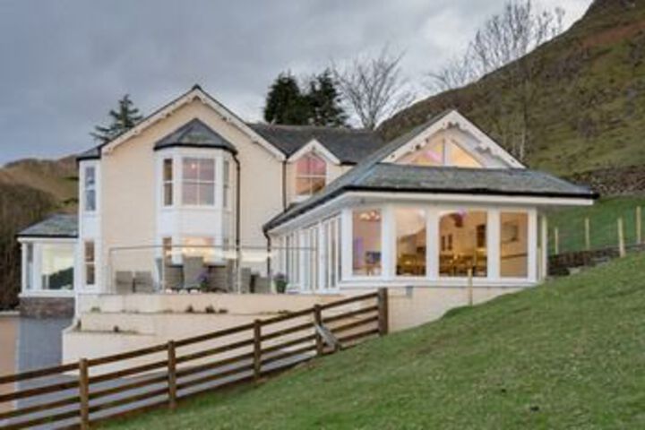 Waternook Lakeside Accommodation
