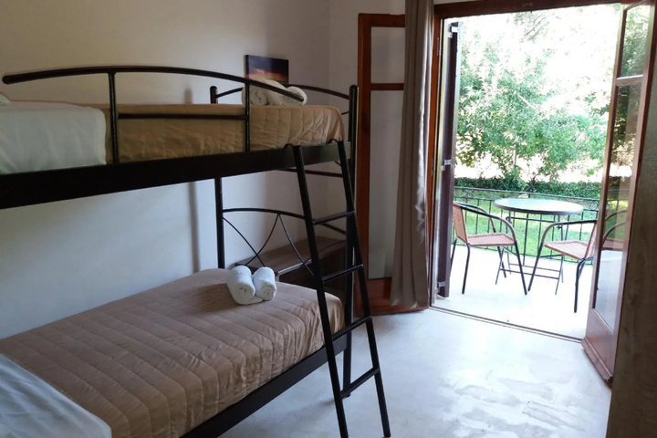 Room 2 of 11